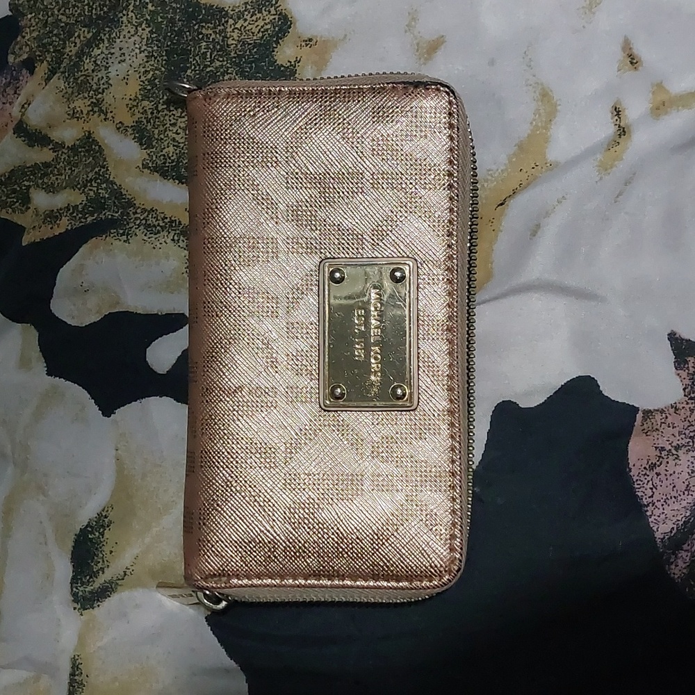 Michael Kors Rose Gold Zip around Wallet